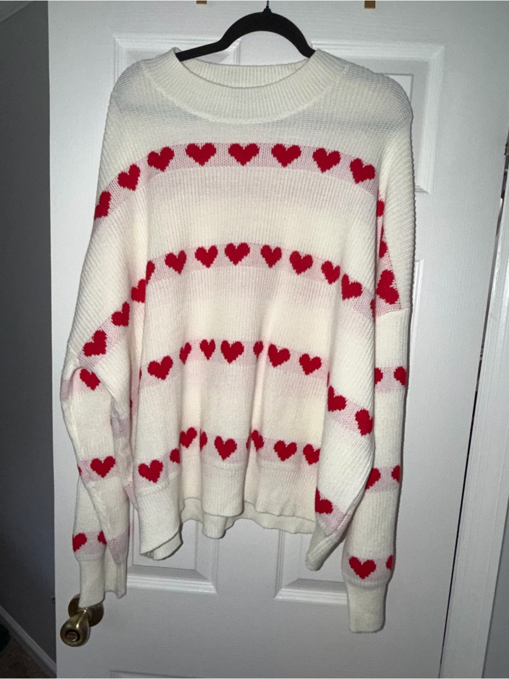 Chic Soul Cream Crewneck Sweater with Red Heart Stripes